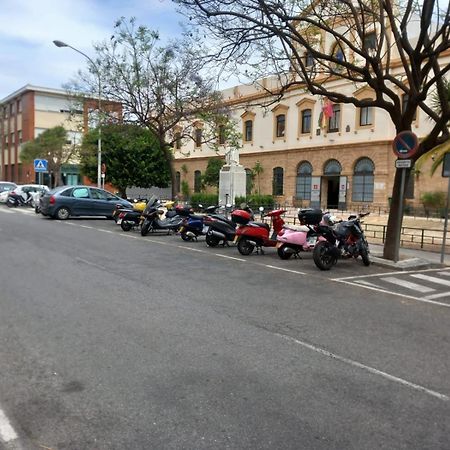Апартаменты Paseo Maritimo De Кадис Экстерьер фото