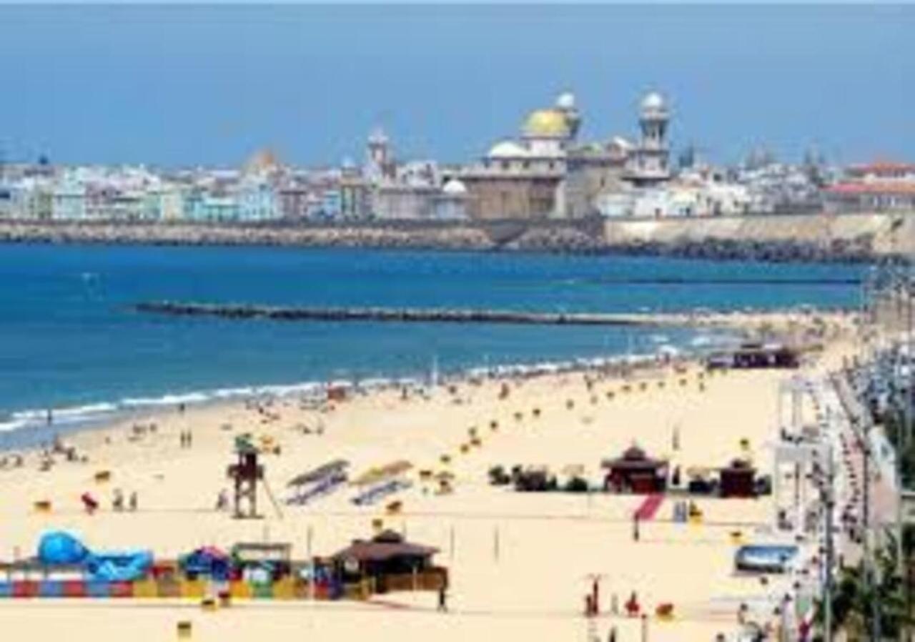 Апартаменты Paseo Maritimo De Кадис Экстерьер фото